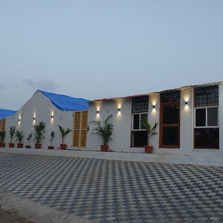Samudra Resort Nashik Dış mekan fotoğraf